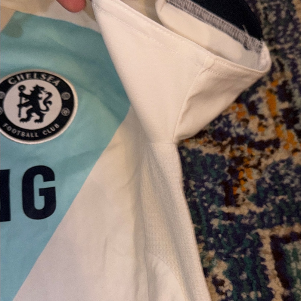 Adidas Chelsea 2012-13 away football shirt in white and light aqua blue - Picture 4 of 7